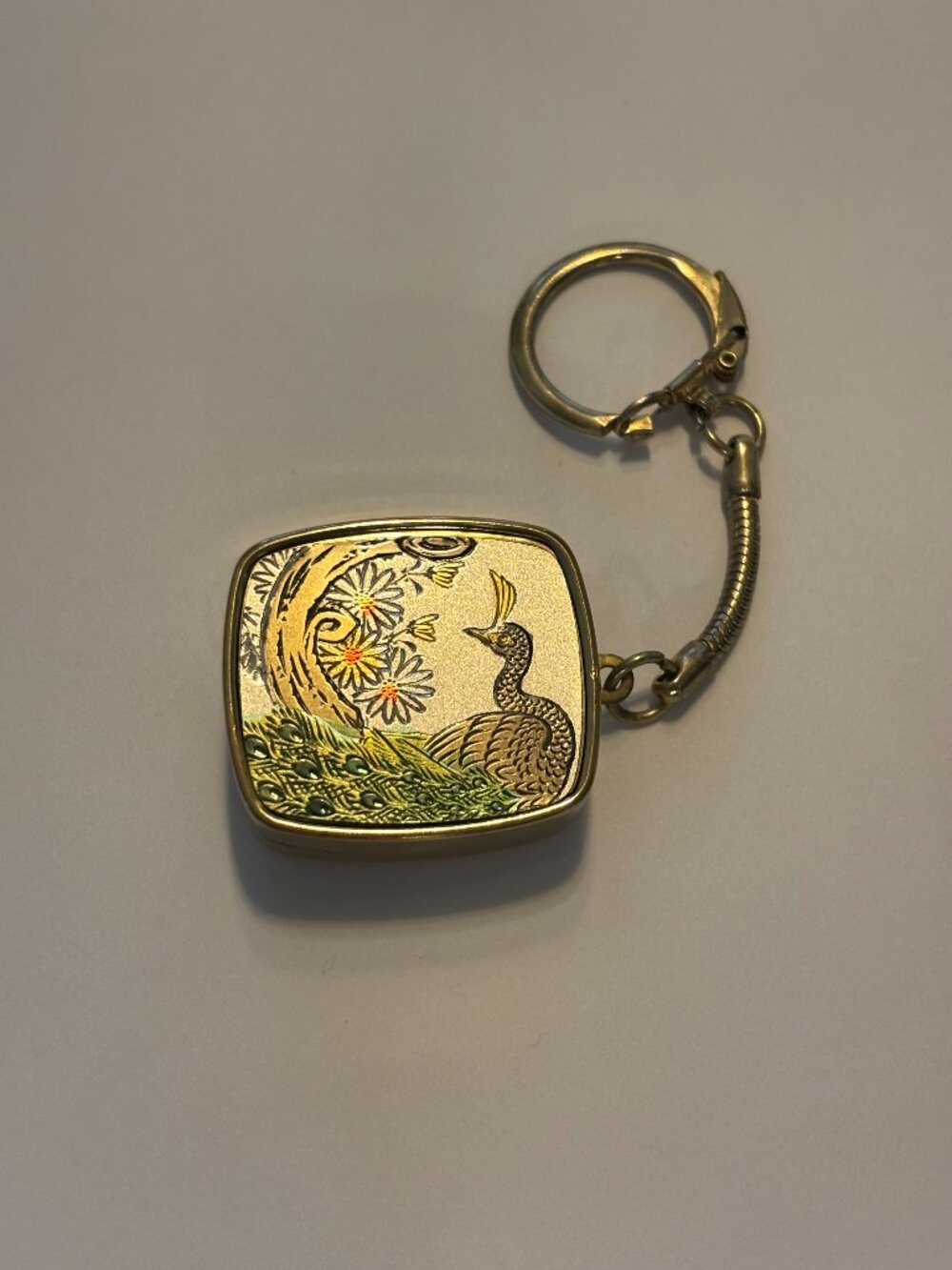 Vintage Sankyo Wind Up Music Box Japanese Peacock & Floral Keychain